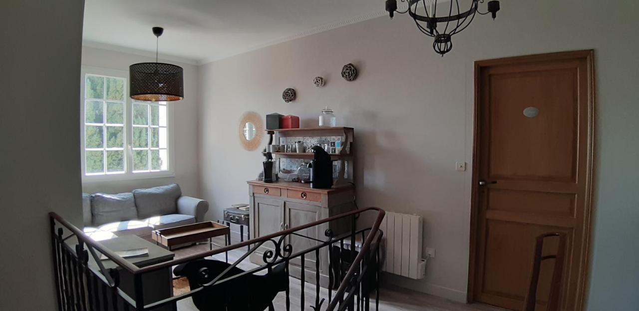 A L'Ombre De La Treille -Proche Saint-Emilion Bed and Breakfast Εξωτερικό φωτογραφία