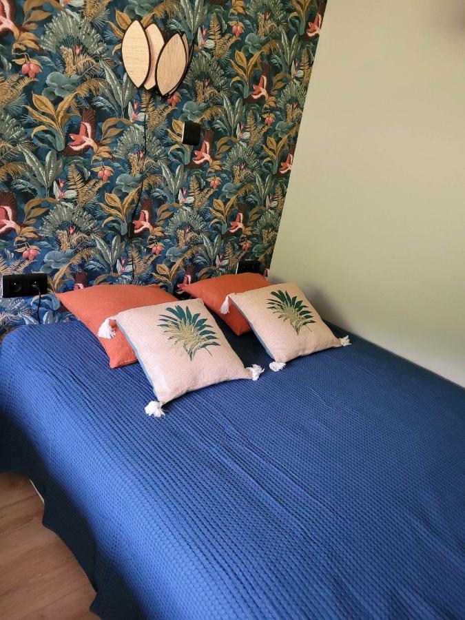 A L'Ombre De La Treille -Proche Saint-Emilion Bed and Breakfast Εξωτερικό φωτογραφία