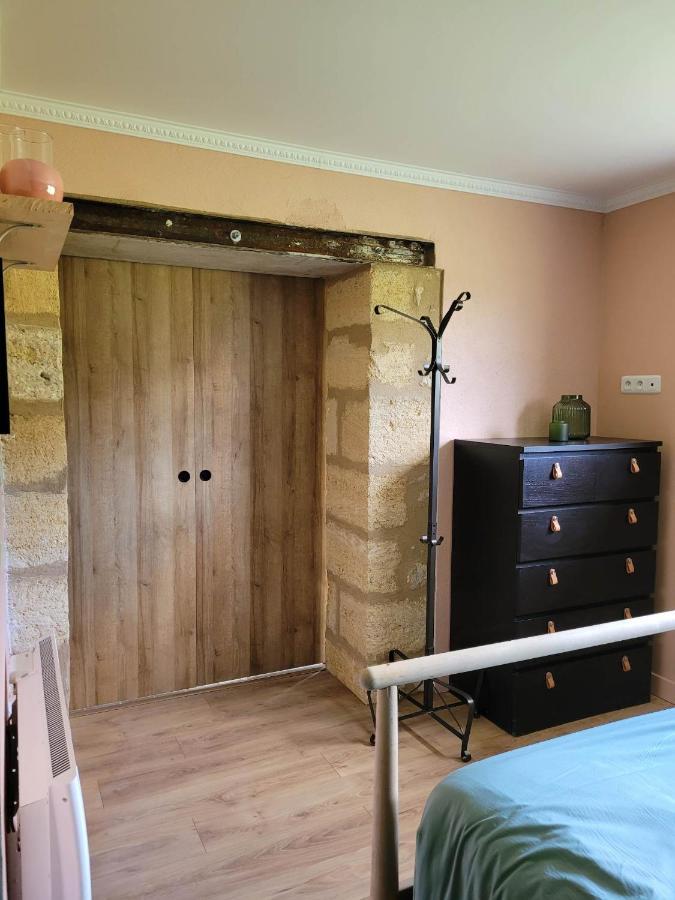 A L'Ombre De La Treille -Proche Saint-Emilion Bed and Breakfast Εξωτερικό φωτογραφία