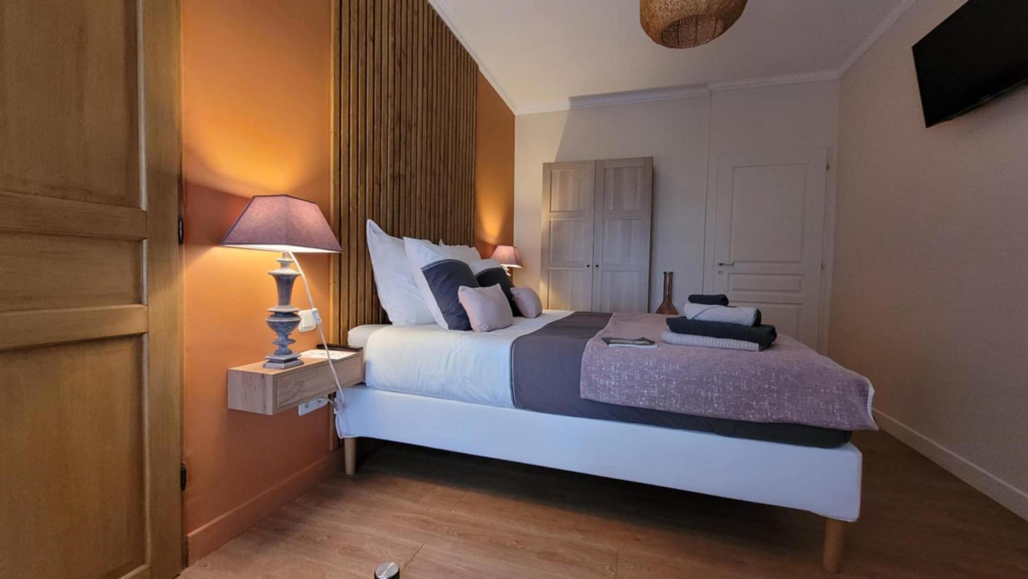 A L'Ombre De La Treille -Proche Saint-Emilion Bed and Breakfast Εξωτερικό φωτογραφία