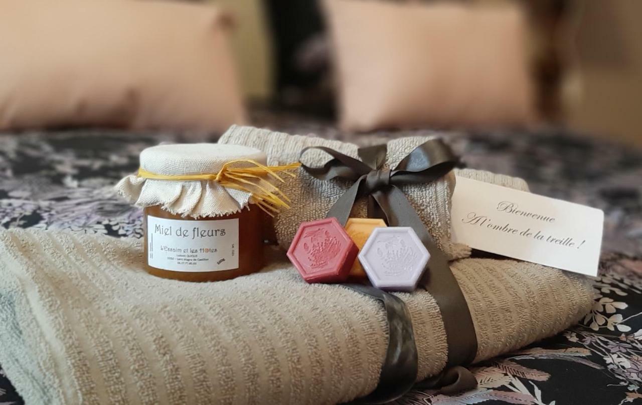 A L'Ombre De La Treille -Proche Saint-Emilion Bed and Breakfast Εξωτερικό φωτογραφία
